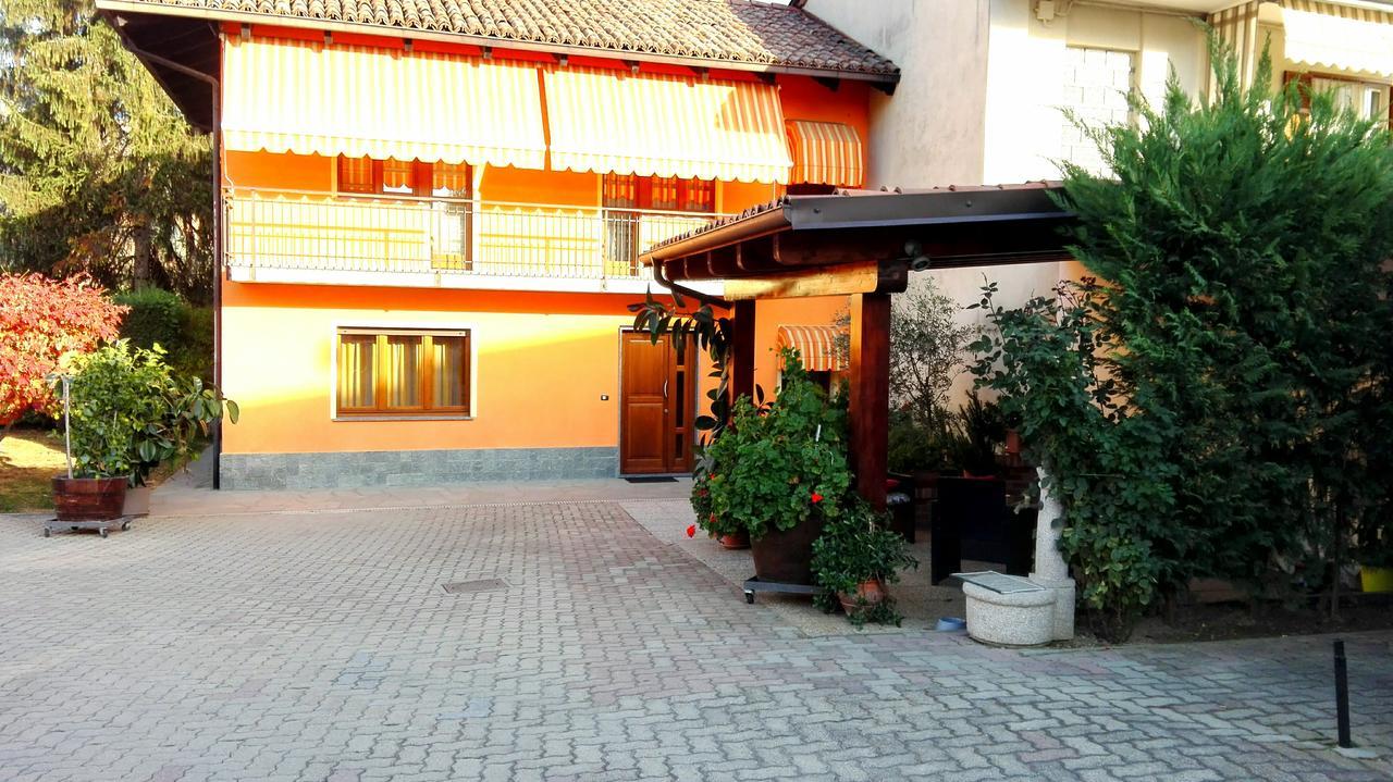Casa Sammo Villa Piobesi d'Alba Eksteriør bilde